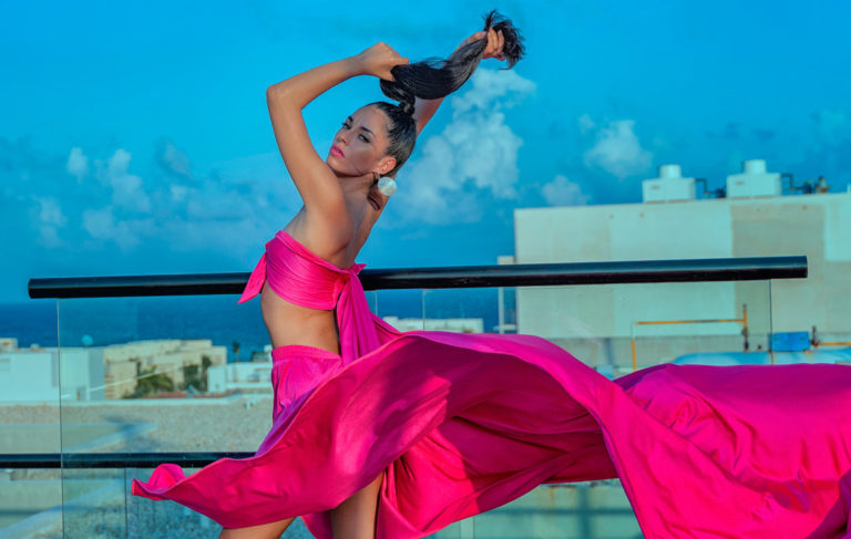 flying dress photographer in Tulum mexico