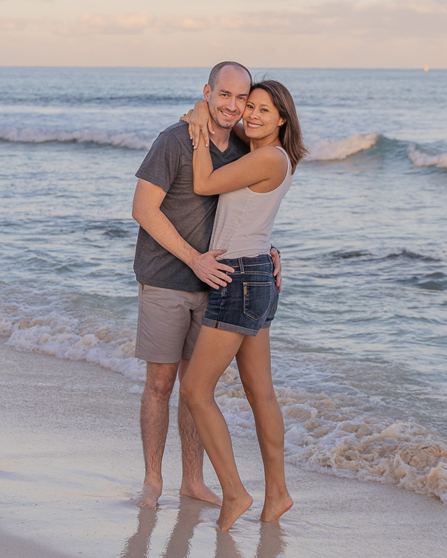 beach engagement session seattle washington outfit inspiration for casual  day casual couples… | Couples beach photography, Photoshoot poses, Beach  photography poses