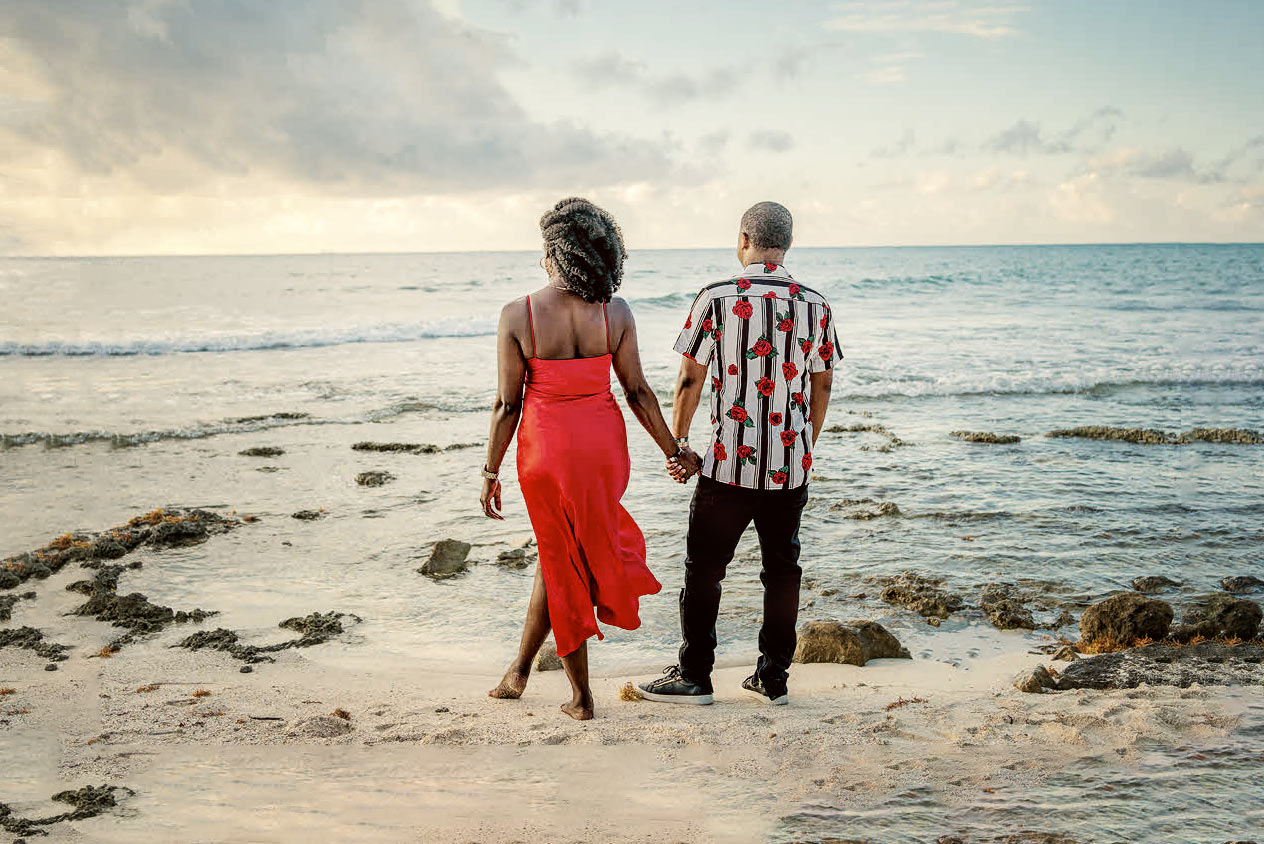 beach engagement photoshoot playa