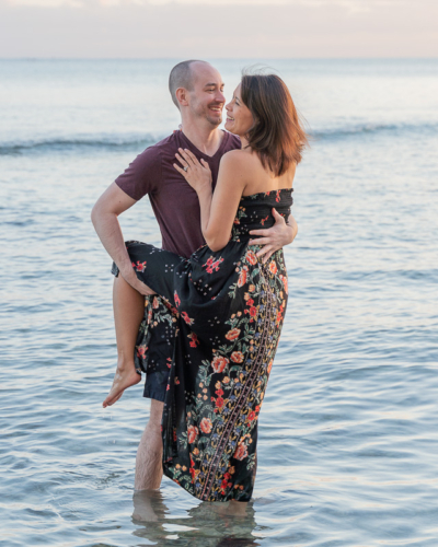 One year anniversary sunrise beach session in Miami. Beach couple pose  ideas. ©tovaphotography.com | Couple beach, Beach sessions, Sunrise beach