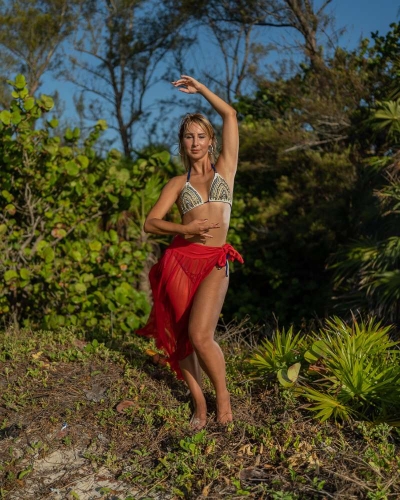 Bikini Model Poses 5 bikini model poses 5