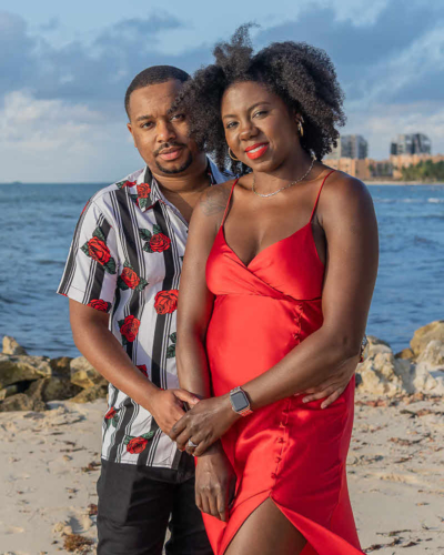 Beach Engagement Poses 7 beach engagement poses 7